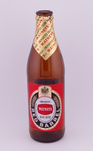 Watneys red barrel - red,