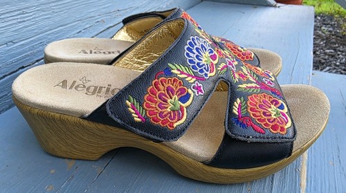 Sandali con zeppa - , alegria