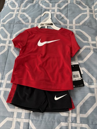 Nuovo set pantaloncini - pantaloncini, swoosh
