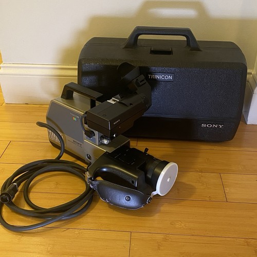 Sony trinicon hvc 2400 - sony, color