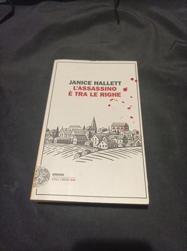 Assassino tra le righe - è,