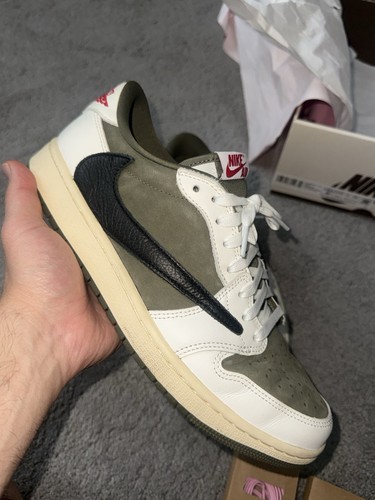 Travis scott air jordan - x,