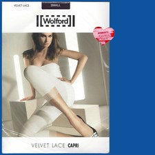 Wolford Velvet Lace Capri •