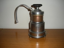 Rara vecchia caffettiera