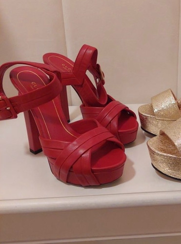 Gucci sandali con plateau - gucci,