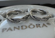 Autentici orecchini a cerchio