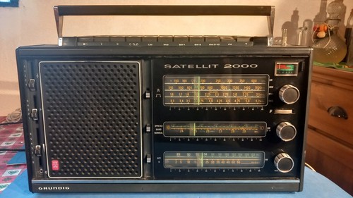 Radio grundig satellit 2000 - satellit,