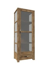 Vetrina in vetro con vano