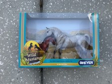 Classic Breyer Horse #750502