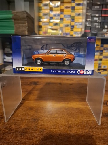 Vanguards corgi austin - 1:43,