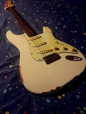 Chitarra elettrica Vintage V6