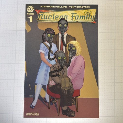 Nuclear family 2021 cvr a - nuclear,