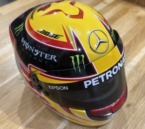 Casco lewis hamilton 2017 2 - hamilton, 1/2