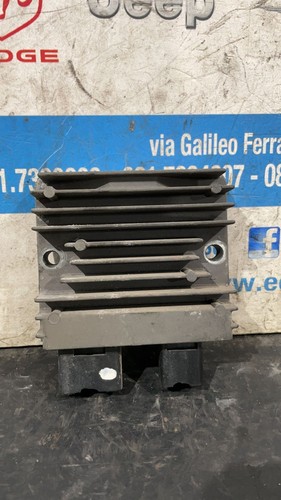 Regolatore tensione per - tensione,