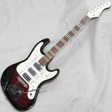 Chitarra elettrica usata