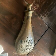 Antica fiaschetta in rame per polvere da sparo con dosatore Ottocento