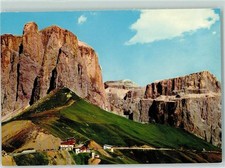 10288504 - Dolomiti Rifugio Maria Flora al Paso di Sella con le Torri di Sella