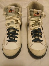 Boys 6Y Nike Blazer  Mid 77