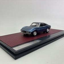 Modellino auto in resina