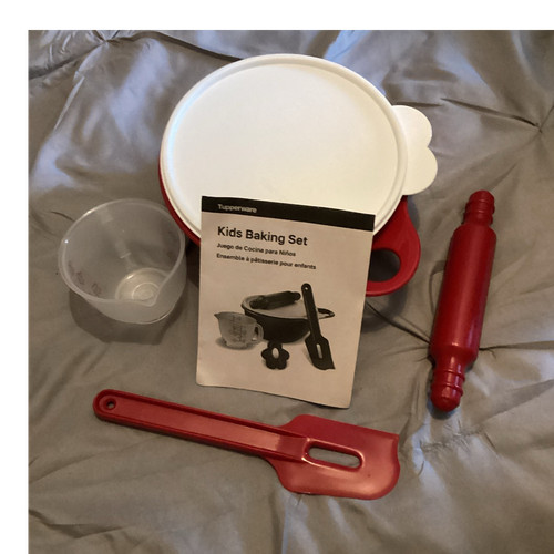 Tupperware kids baking set - kids,
