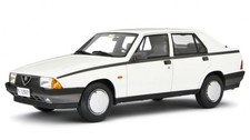 Modellino auto scala 18 - auto, 1:18