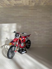 modellino moto motocross New Ray RED BULL GASGAS MC450F N.51 JUSTIN BARCIA 1:12