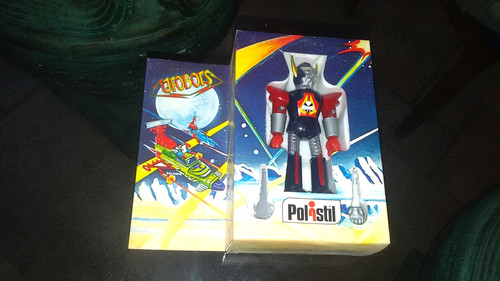 Box robot ufobots - box,