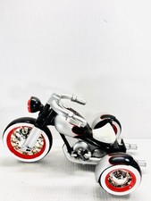 Bambola BRATZ grande taglia