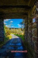 PHOTO  TUNNEL VISION RAIL