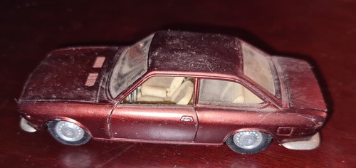 Pilen 323 sedile - m,