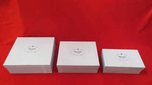 Prada scatole vuote - vuote, di