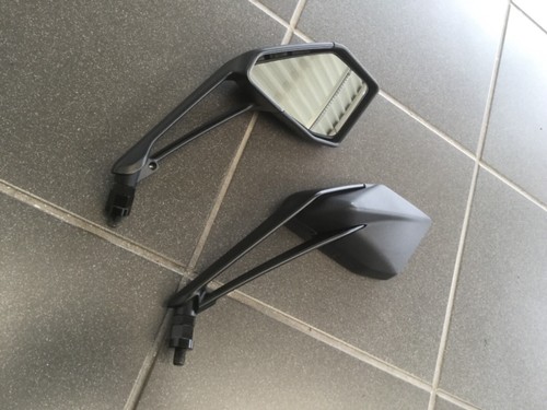 Coppia specchietti retrovisori