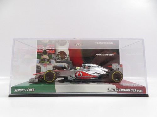 Minichamps 533134376 - 1:43,