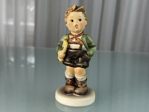Statua hummel di - hummel,