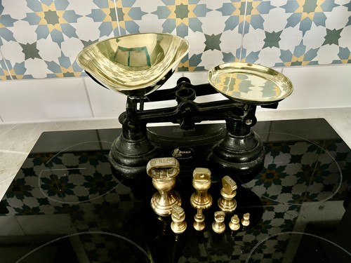 Librasco scales with full - scales,,