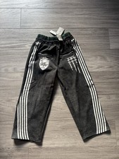 COZY WORLDWIDE - Royal Knight