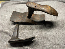 Antico Calzolaio in ghisa 2 x