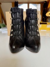 Stivaletti Christian Louboutin