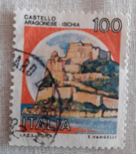 Francobollo castello aragonese - castello,