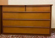 Cassettiera con cinque cassetti. Condizioni ottime, vendo causa trasloco.