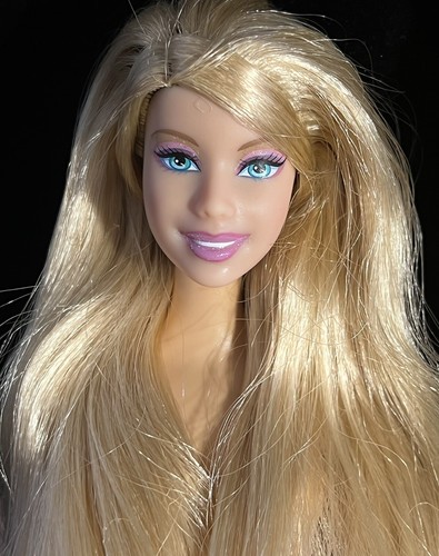 Bambola barbie alla - barbie, moda