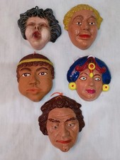 Collezione maschere dipinte