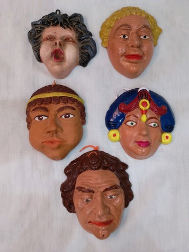 Collezione maschere dipinte