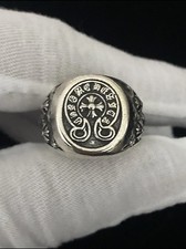 Anello croce ferro di cavallo