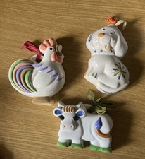 Tre Oggetti In Ceramica