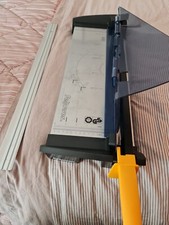 Taglierina carta cartoncino a leva taglia 10 fogli Fellowes  A3 lama acciaio 