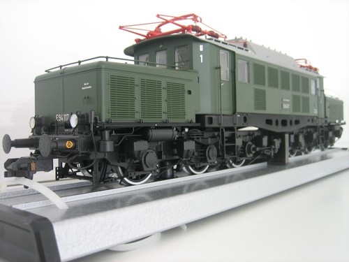 Hübner e94 117 - e94, traccia