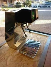 Colonna inox per erogazione