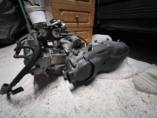 MOTORE COMPLETO YAMAHA XMAX 125 2005-2009 E384E USO RICAMBI