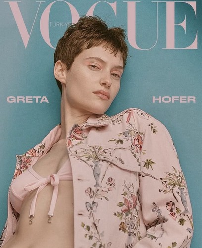 Vogue turkey june - june, greta